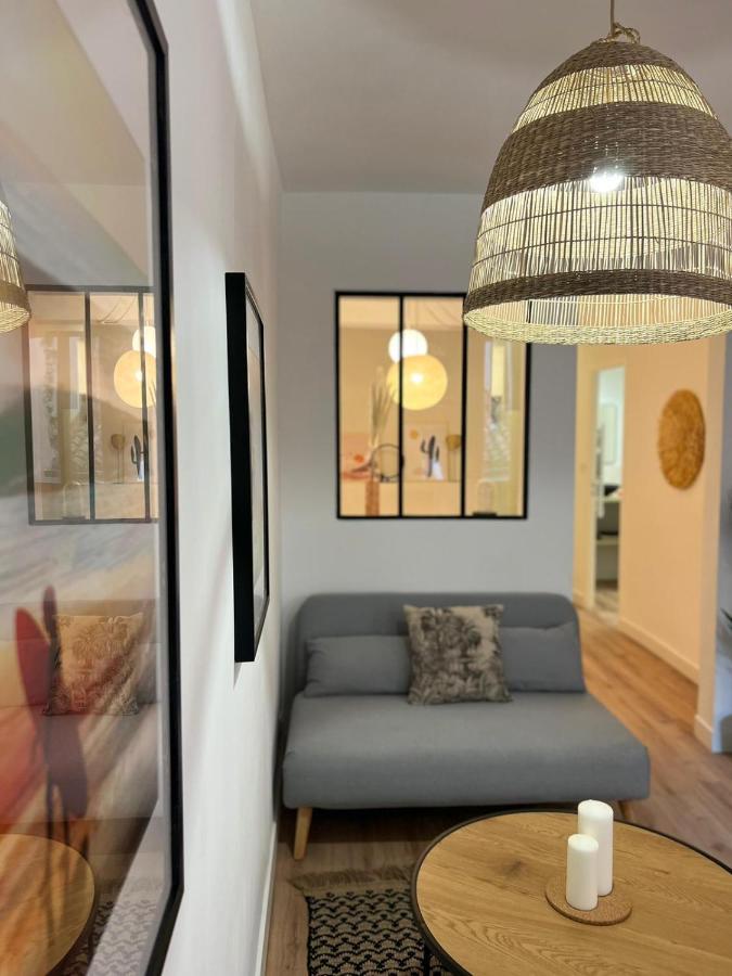 Bright T2 Of 34 M Renovated In The Downtown Marseille Exterior photo