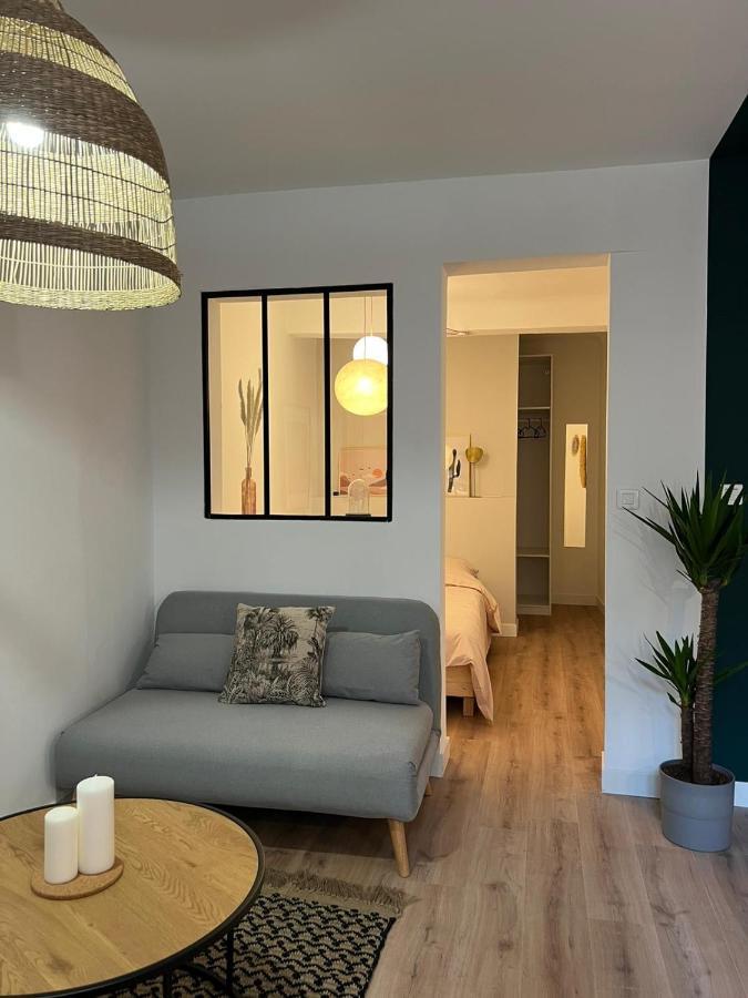 Bright T2 Of 34 M Renovated In The Downtown Marseille Exterior photo